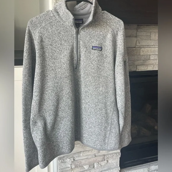 Patagonia quarter zip - Picture 2 of 3